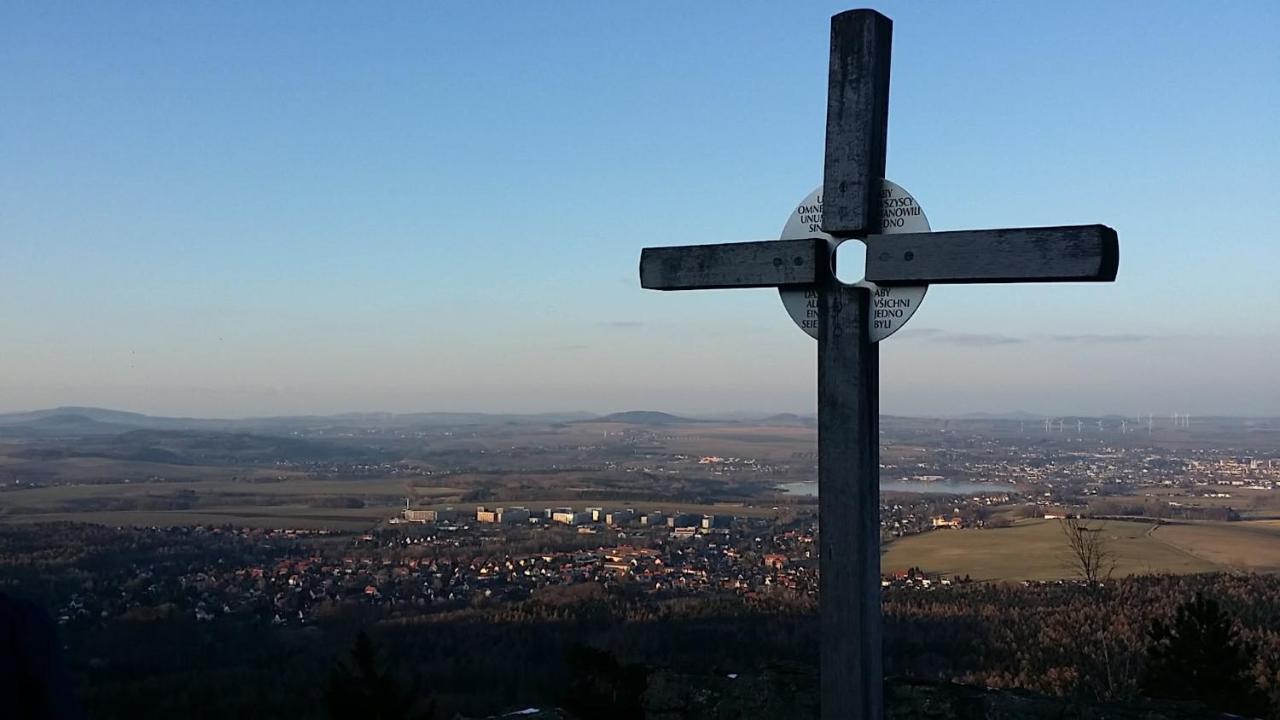 Urlaubsdomizil Am Toepfer - Ferienwohnungen In Olbersdorf Exteriör bild