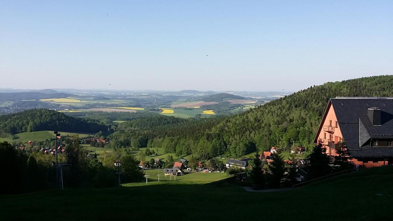 Urlaubsdomizil Am Toepfer - Ferienwohnungen In Olbersdorf Exteriör bild
